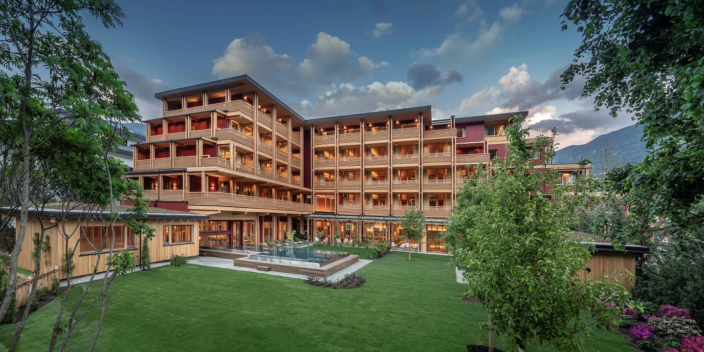 Hotel Aussenansicht Malis Garten Zillertal